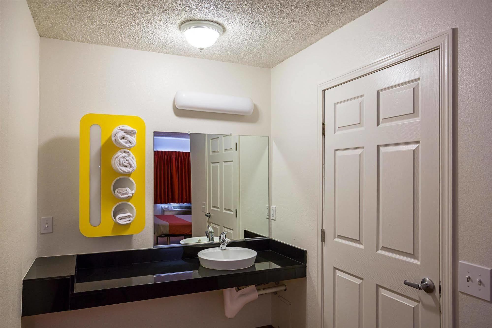 Guest House เอลเลนเบิร์ก ภายนอก รูปภาพ
