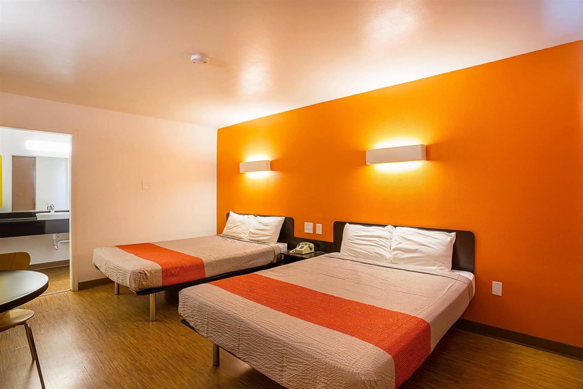Guest House เอลเลนเบิร์ก ภายนอก รูปภาพ